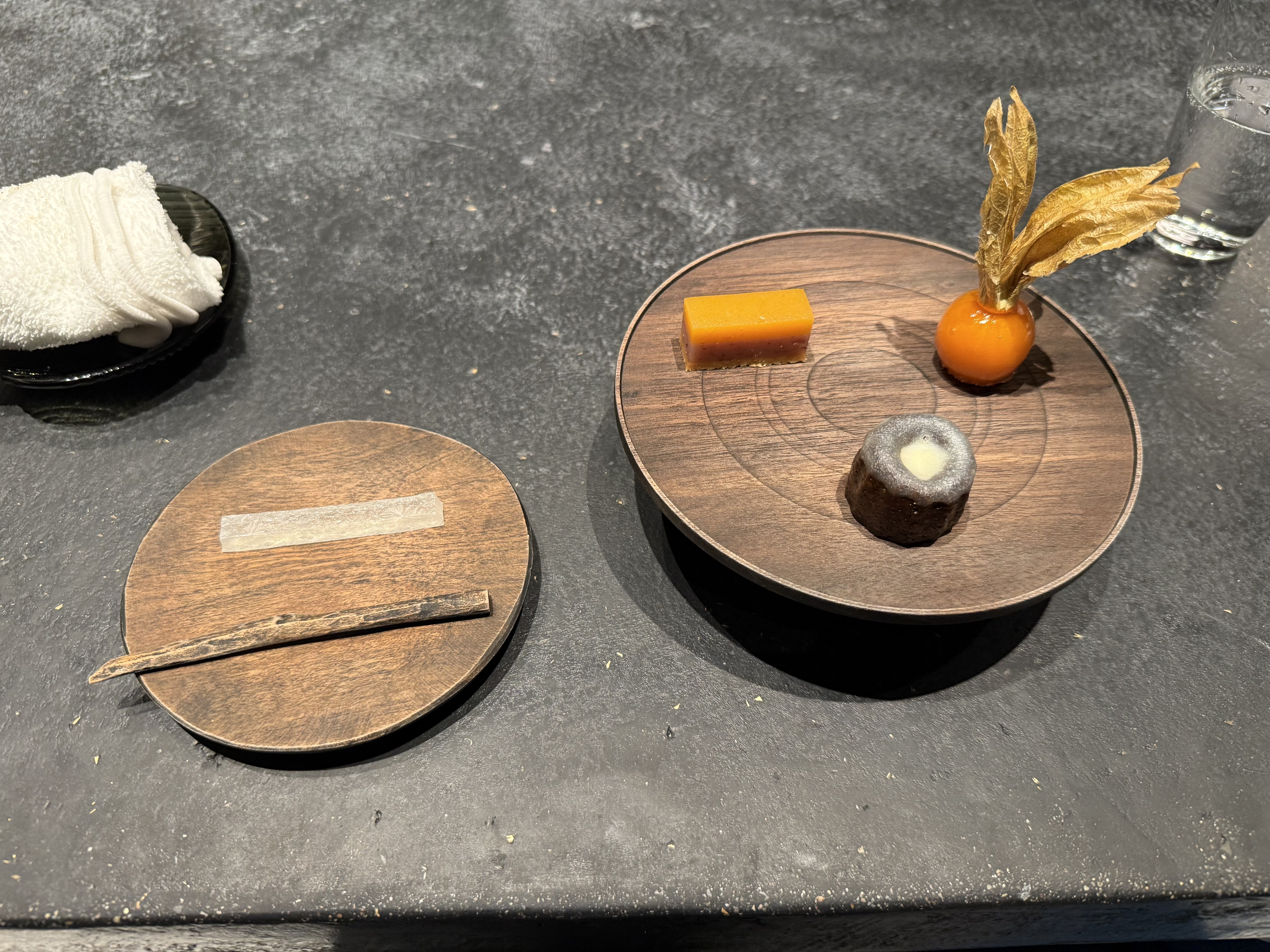 Tweezer food